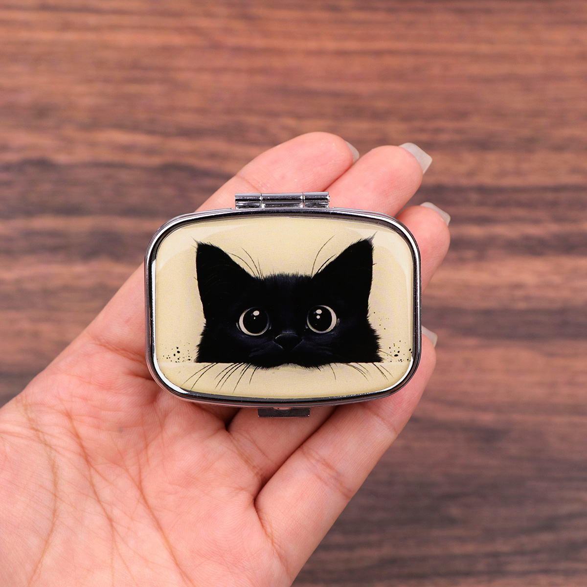 Tablet Accessories Case - 귀여운 검은 고양이 여행 알약 정리함