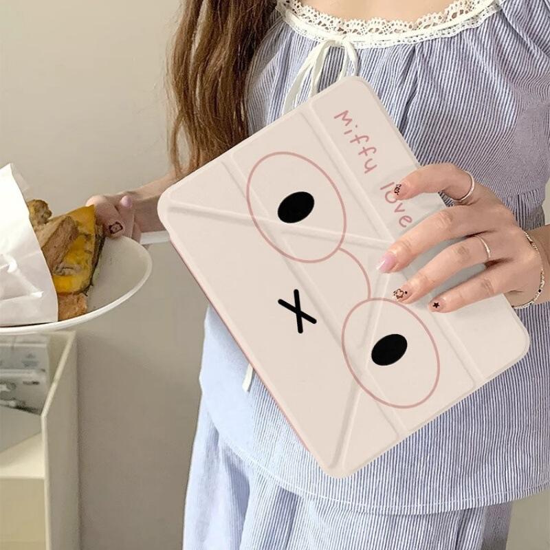 귀여운 애니메이션 프린트가 있는 만화 미피 아이패드 태 - Tablet Accessories Case 리뷰 및 가격